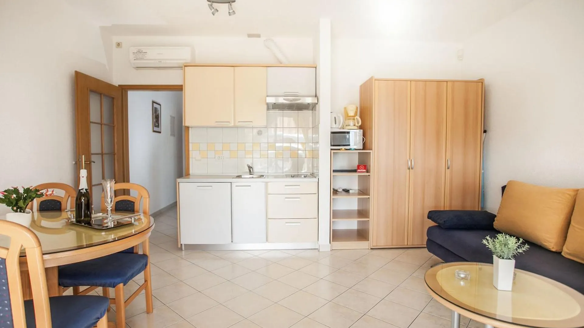 Apartments Barbara Trogir