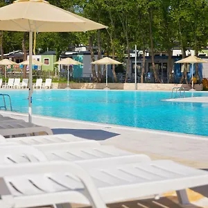 Caravans Bijela Uvala Kemping Poreč