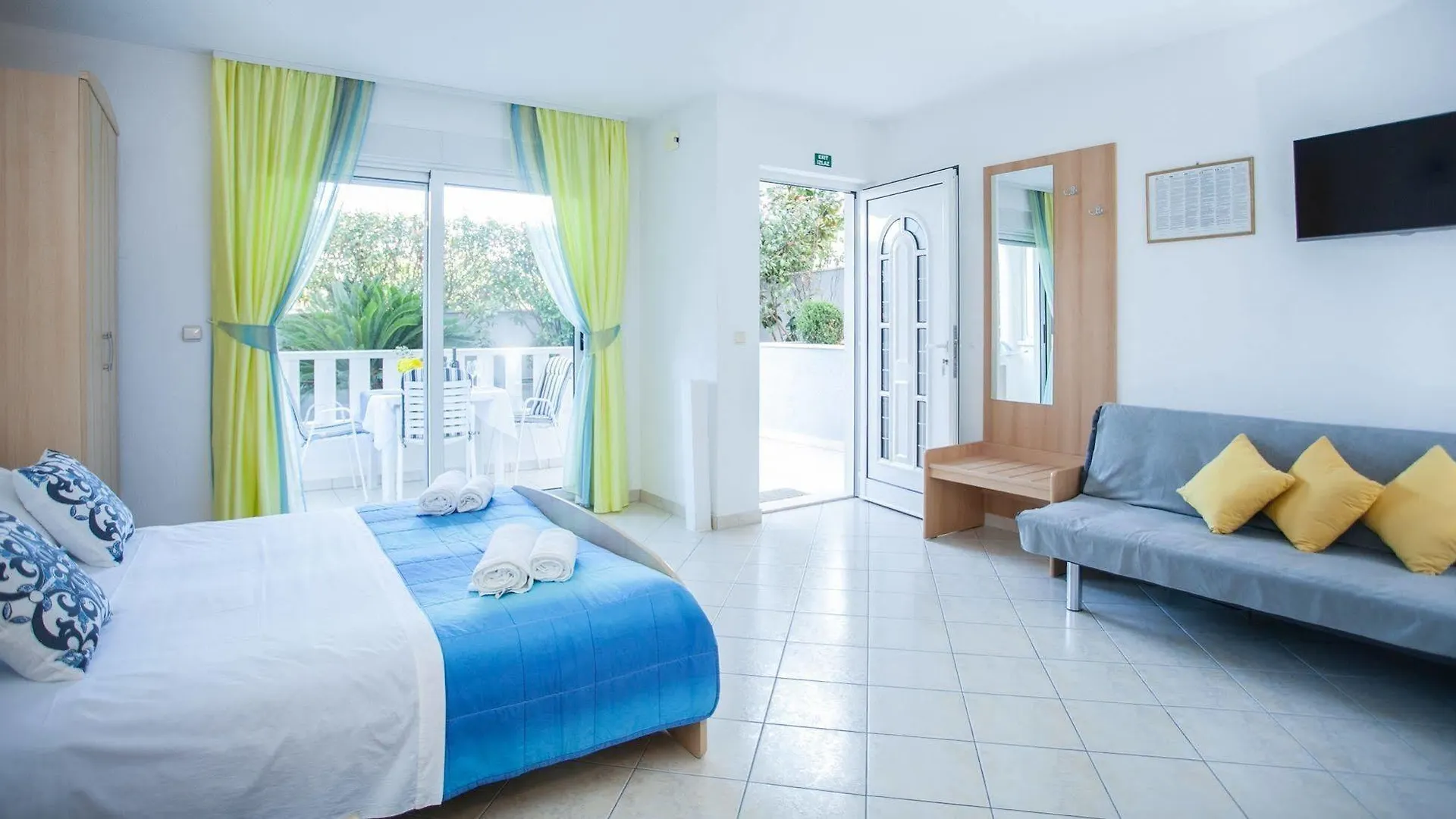 Apartments Barbara Trogir 0*,  Croatia